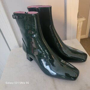 gini & albert   size 38   green.